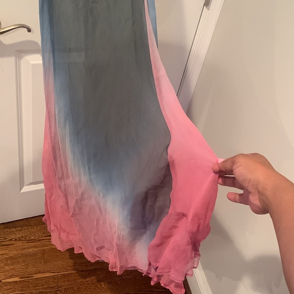 Chiffon slip gown - Picture 8 of 10